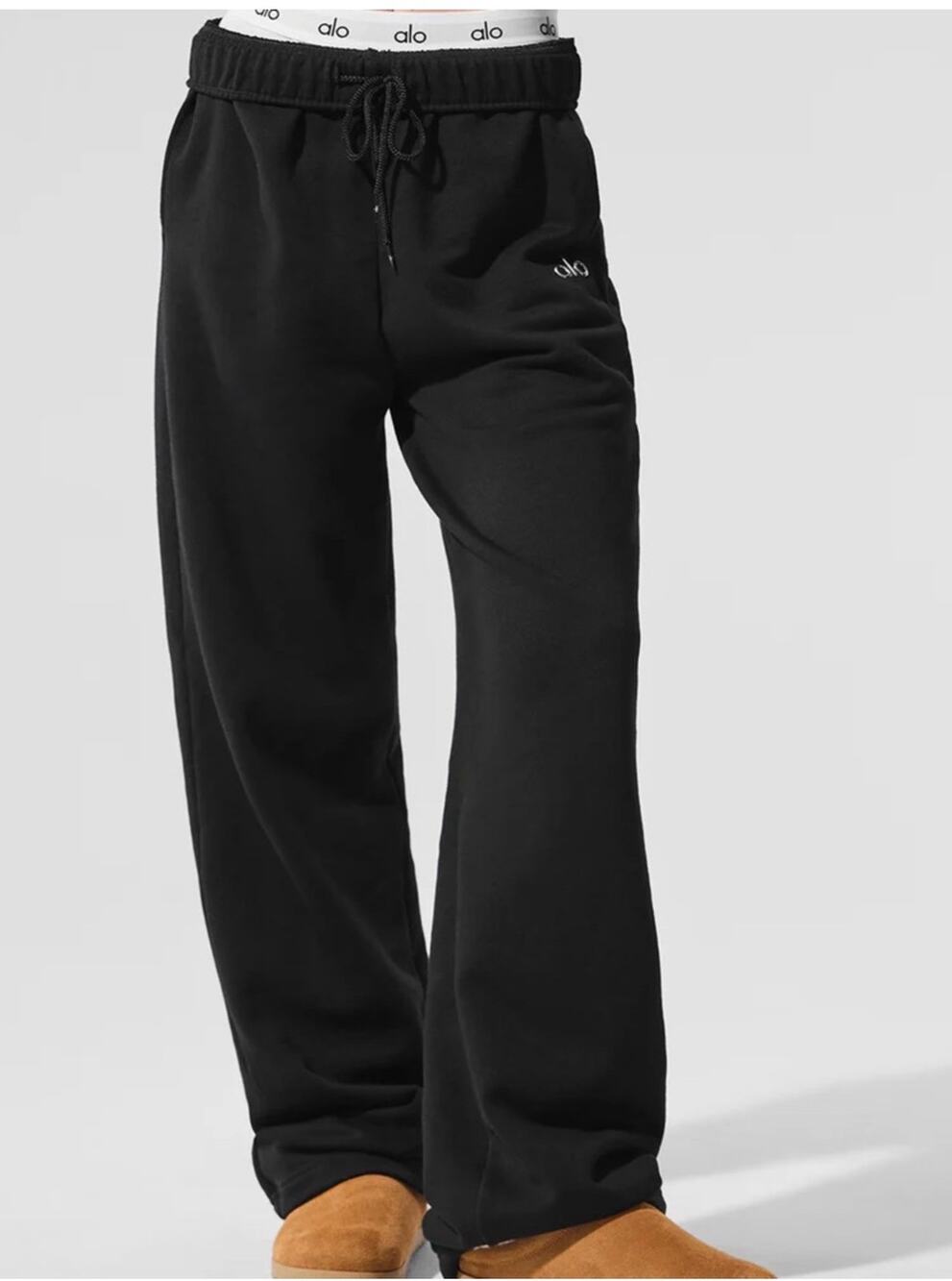 Alo Yoga Accolade Straight Leg Sweatpant - XS